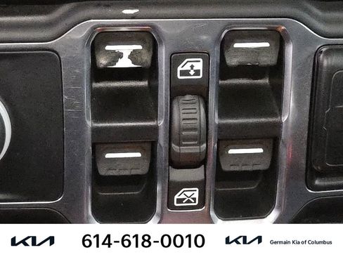 Used 2020 Jeep Gladiator Sport w/ Quick Order Package 24S AWD/4WD image 31