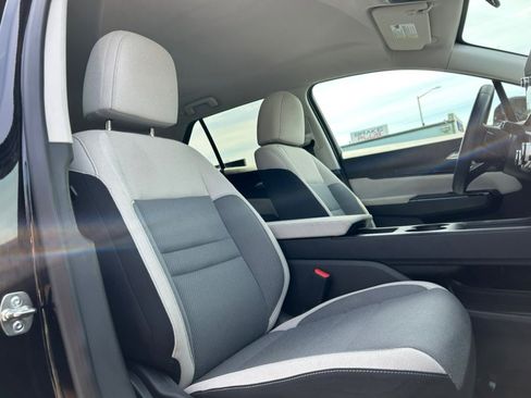 Used 2024 Honda Prologue EX image 41