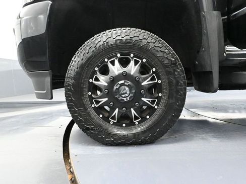 Used 2018 GMC Sierra 3500 Denali image 18