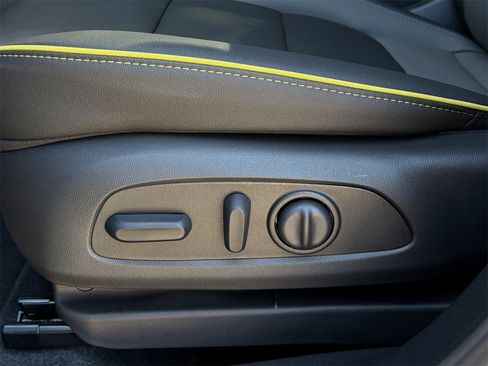 New 2026 Chevrolet TrailBlazer ACTIV w/ Convenience Package image 25