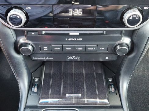 Used 2023 Lexus GX 460 Premium AWD/4WD image 38