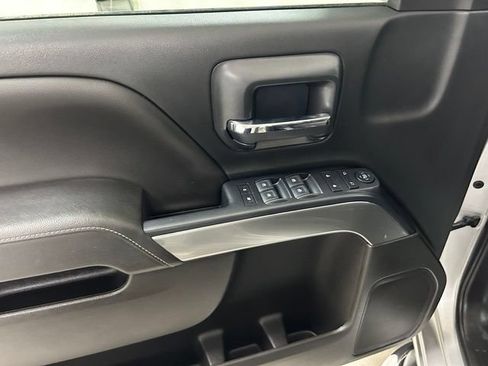 Used 2018 Chevrolet Silverado 1500 LT w/ All Star Edition AWD/4WD image 16