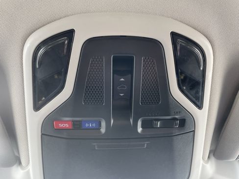 Used 2021 Subaru Outback Premium image 31