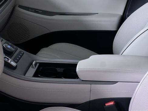 Used 2025 Hyundai Palisade Limited image 23