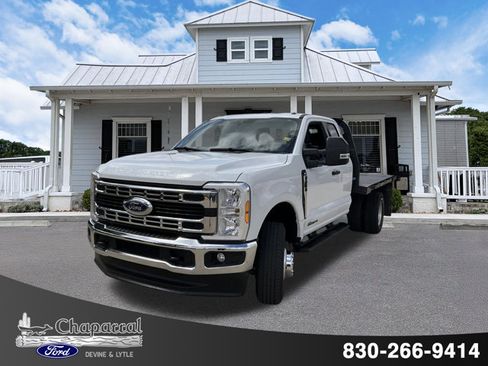 Certified 2025 Ford F350 XLT AWD/4WD image 2