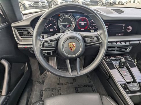 Used 2022 Porsche 911 Carrera RWD image 16