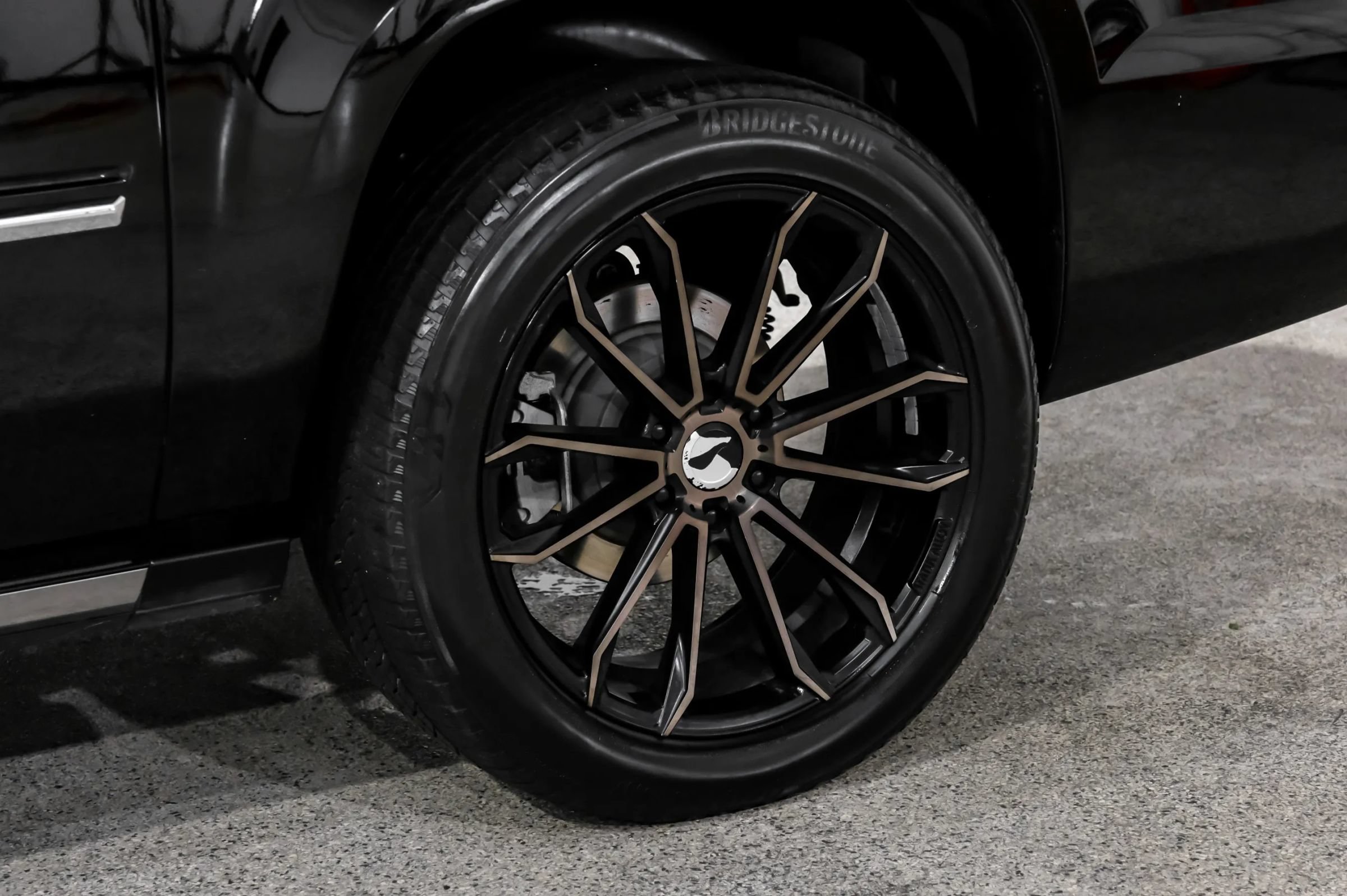 Used 2012 Cadillac Escalade EXT Premium AWD/4WD image 62