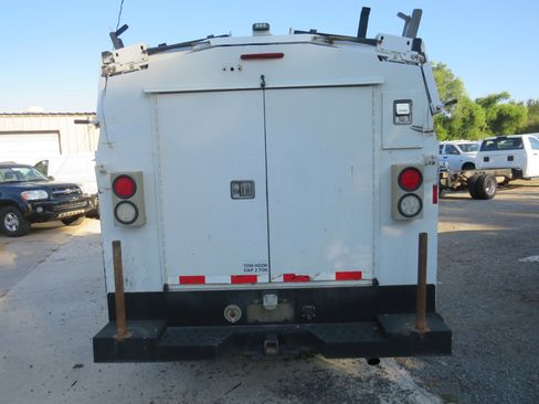 Used 2013 Chevrolet Silverado 3500 W/T image 5