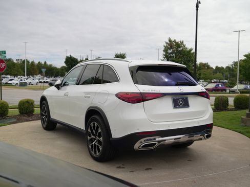 New 2026 Mercedes-Benz GLC 350e 4MATIC image 5