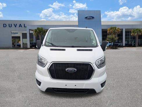 Used 2023 Ford Transit 350 XLT image 9