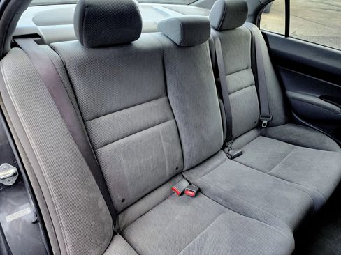 Used 2010 Honda Civic LX image 28