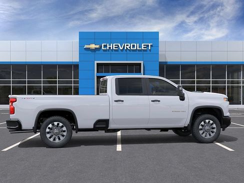 New 2026 Chevrolet Silverado 2500 Custom AWD/4WD image 6