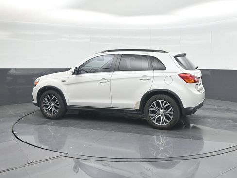 Used 2017 Mitsubishi Outlander Sport SEL FWD image 25