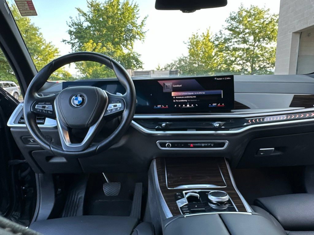 Used 2026 BMW X5 xDrive40i AWD/4WD image 46