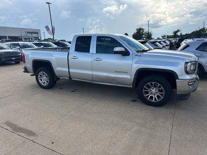 Used 2017 GMC Sierra 1500 SLE w/ SLE Value Package