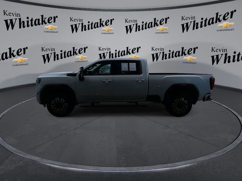 Certified 2025 GMC Sierra 2500 Denali Ultimate image 5