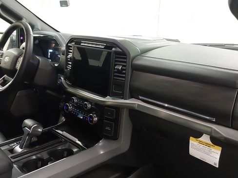 Used 2024 Ford F150 Lariat image 29