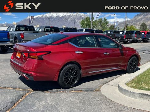 Used 2019 Nissan Altima 2.5 SV AWD/4WD image 8
