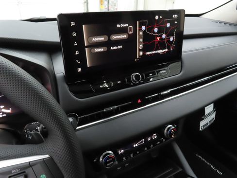 New 2026 Mitsubishi Outlander SE FWD image 16