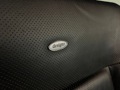 Used 2014 Mercedes-Benz G 63 AMG 4MATIC image 38