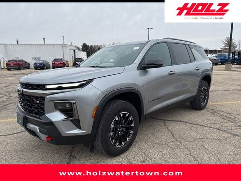 Certified 2025 Chevrolet Traverse Z71 w/ LPO, Floor Liner Package image 1