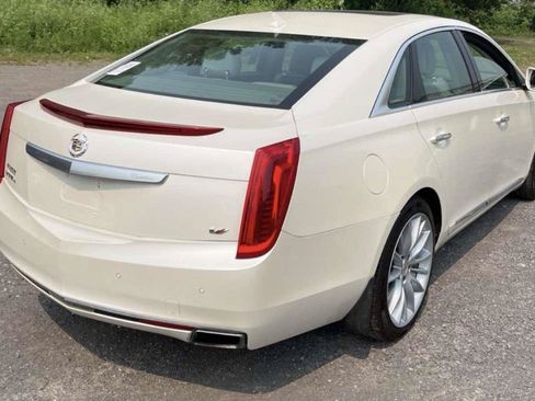 Used 2014 Cadillac XTS Platinum AWD/4WD image 2