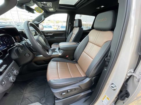 Used 2026 Chevrolet Silverado 1500 High Country image 19