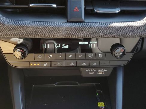 New 2026 Subaru Outback Premium image 29