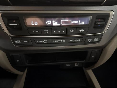 Used 2019 Honda Pilot EX-L image 22