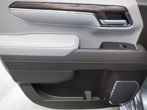 New 2026 GMC Sierra 1500 SLT w/ SLT Premium Plus Package image 28