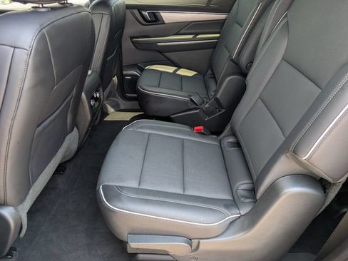Used 2026 Buick Enclave Preferred FWD image 31