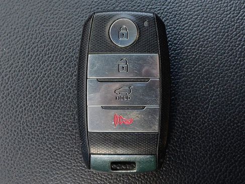 Used 2020 Kia Sportage SX FWD image 32