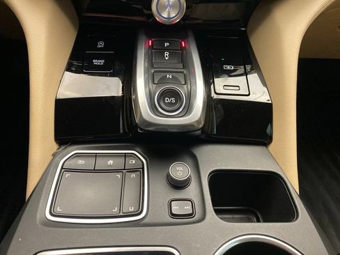 Used 2022 Acura MDX FWD image 16