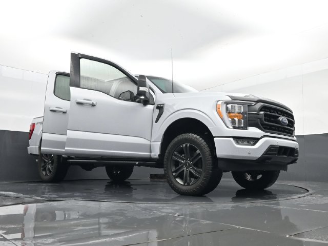Used 2022 Ford F150 XLT w/ Equipment Group 302A High AWD/4WD image 32