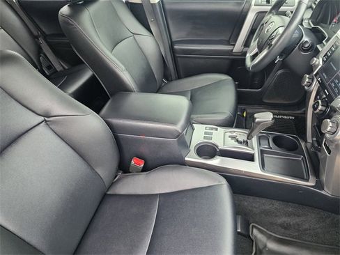 Used 2023 Toyota 4Runner TRD Sport image 11