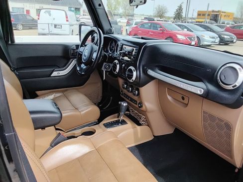 Used 2011 Jeep Wrangler Unlimited Sahara w/ Dual Top Group image 15