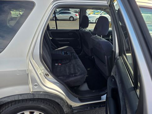 Used 2005 Honda CR-V EX image 23