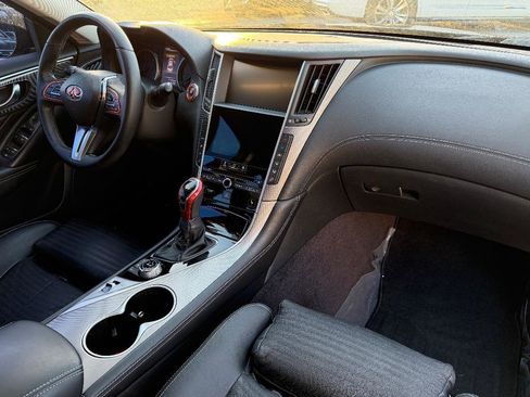 Used 2018 INFINITI Q50 Sport image 17