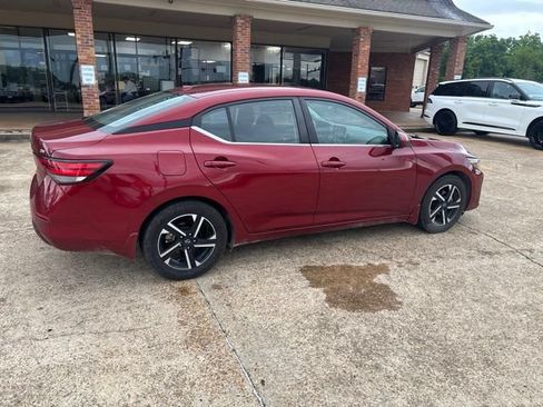 Used 2024 Nissan Sentra SV w/ All-Weather Package FWD image 5