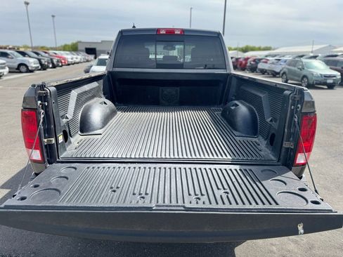 Used 2016 RAM 1500 Big Horn AWD/4WD image 41