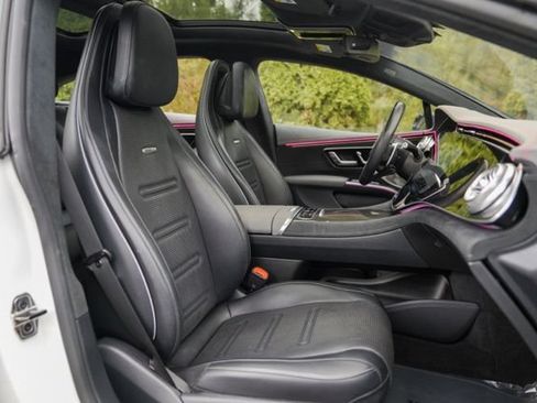 Used 2023 Mercedes-Benz EQS AMG 4MATIC w/ Trim Level Package image 36