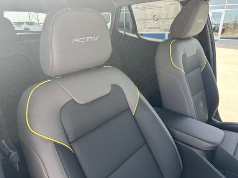 New 2026 Chevrolet Trax ACTIV w/ Sunroof Package image 30