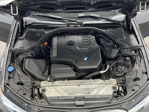 Used 2019 BMW 330i xDrive Sedan w/ Premium Package AWD/4WD image 14