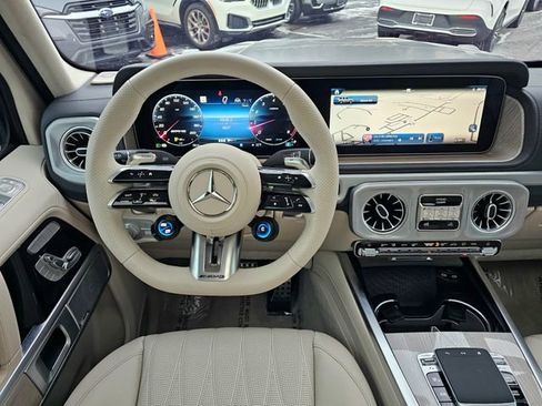 Certified 2025 Mercedes-Benz G 63 AMG 4MATIC image 33
