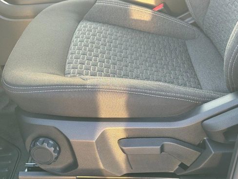 Used 2024 Ford Ranger XL image 23