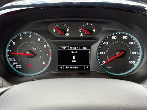 Used 2023 Chevrolet Traverse LS w/ Safety Package FWD image 17