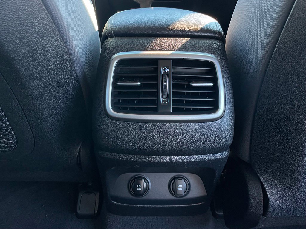 Used 2019 Kia Sorento FWD image 36