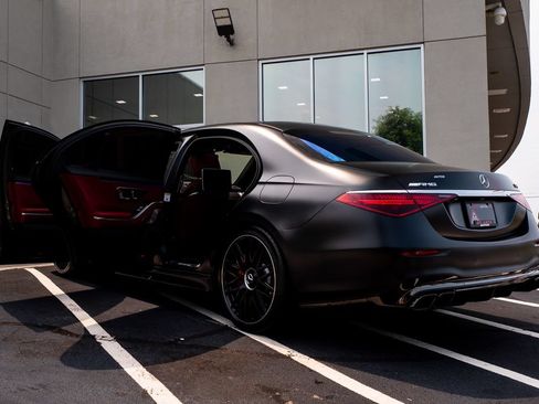 Used 2024 Mercedes-Benz S 63 AMG S image 20
