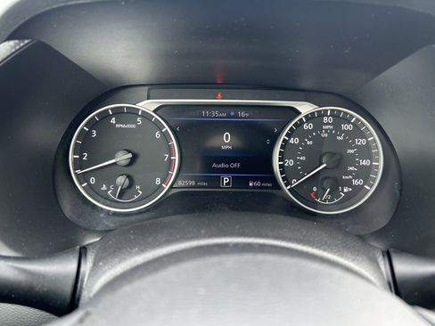 Used 2020 Nissan Sentra SR image 11