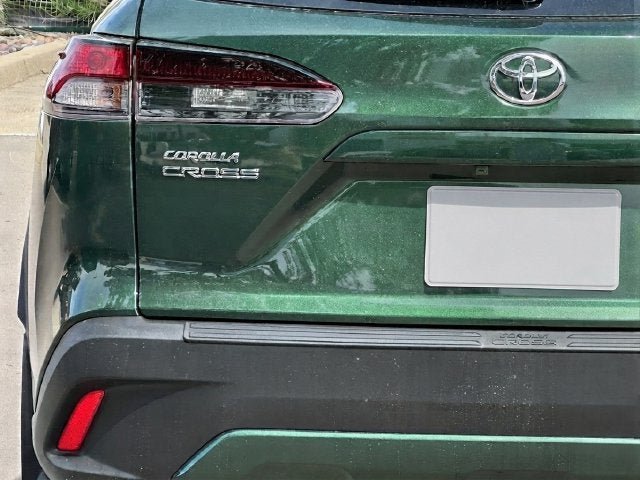 New 2026 Toyota Corolla Cross LE FWD image 7